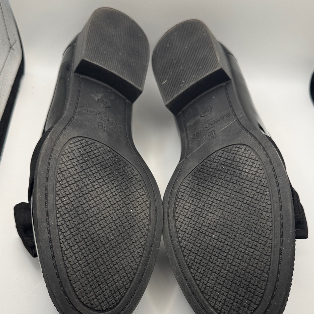 Bandolino Black and White Loafers - Picture 4 of 5